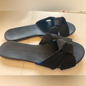 Rothy’s The Knot Slides Sandals 8.5 Black